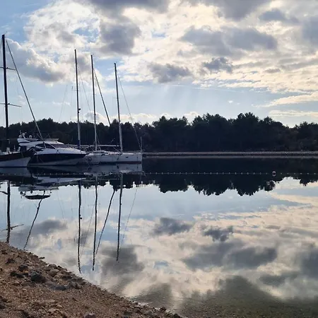 Lakeview - Wohnen In Atemberaubender * Bilice